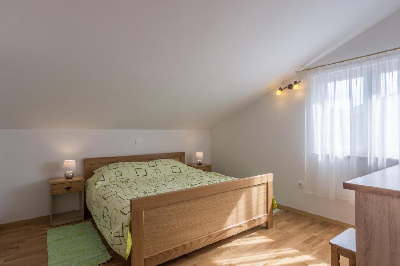 Apartments By The Sea Simuni, Pag - 18386 Kolan Eksteriør billede